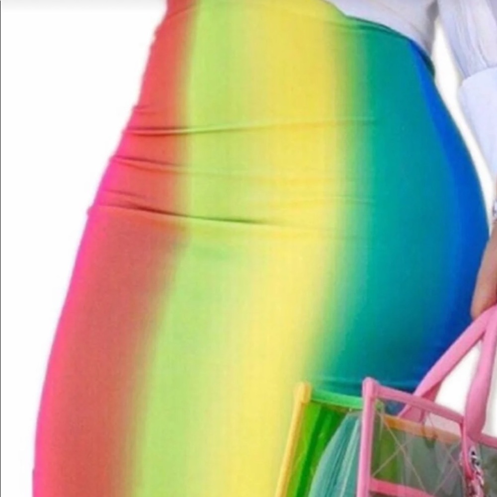 Skirt - Picture 2 of 3